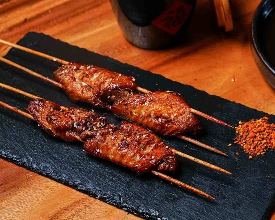 Chicken Wings with Honey Sauce (蜜汁燒雞翅) (4 pcs)